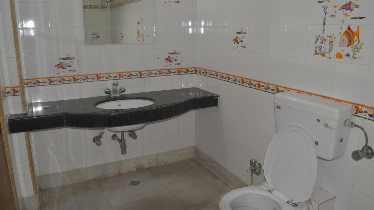 Hotel Har Ki Pauri Haridwar Bagian luar foto